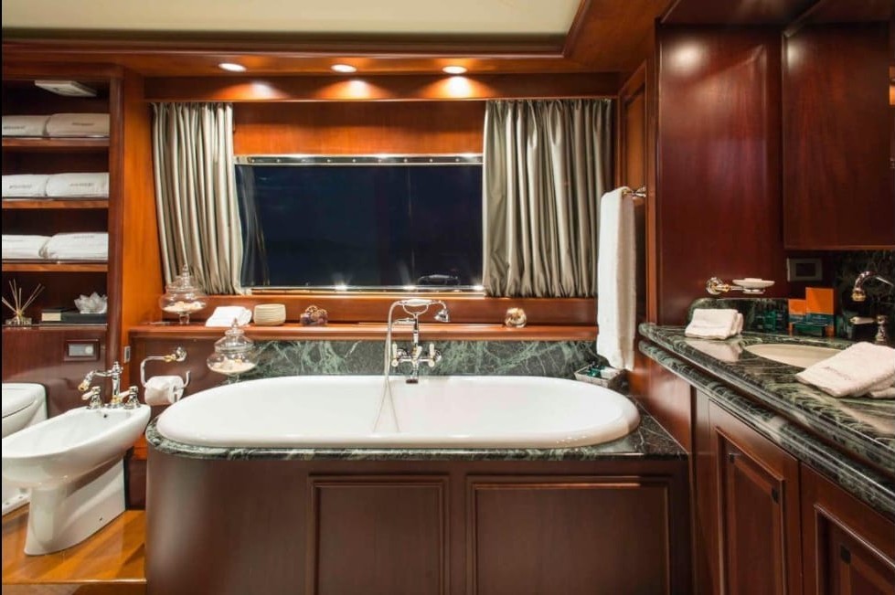 Modern Bathroom